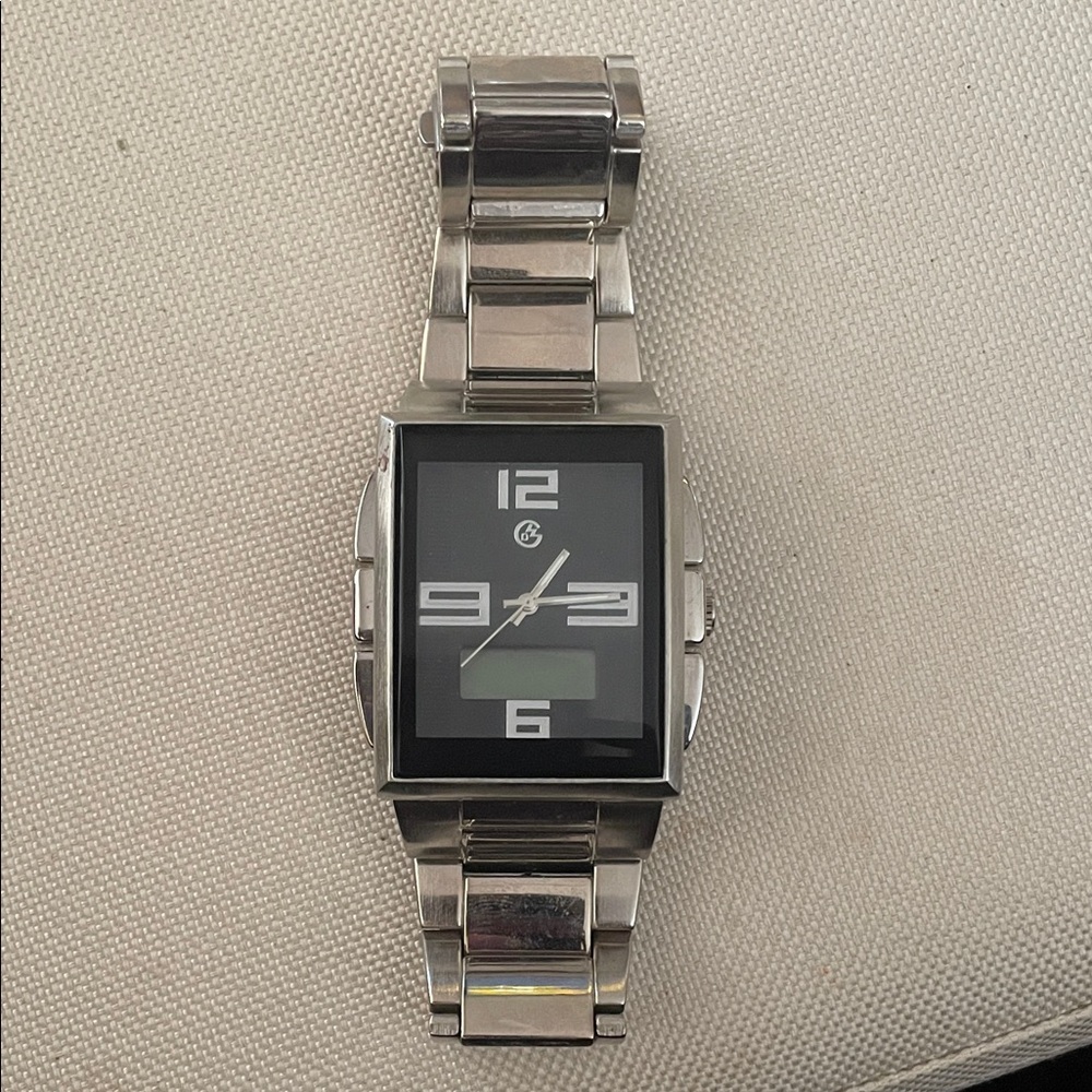 George Silver Smartwatch with Black Face